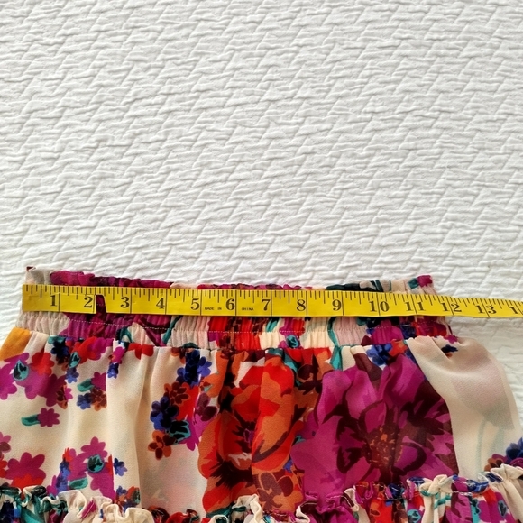 Misa Ruffle Mini Skirt Pink Cream Tiered Smocked Waist Floral Boho Sz Xs - Picture 5 of 6